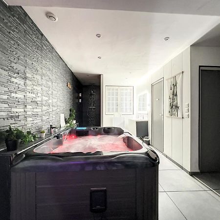 Dream Loft Jacuzzi - Sauna Брест Екстер'єр фото